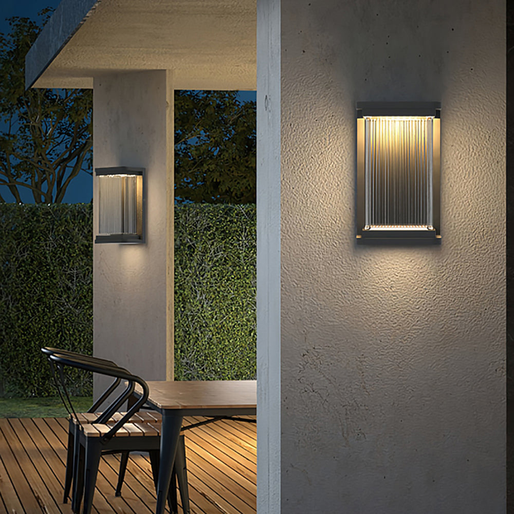 Ray Minimalist Rectangular Glass Outdoor Wall Lamp, Black - Neutralighting