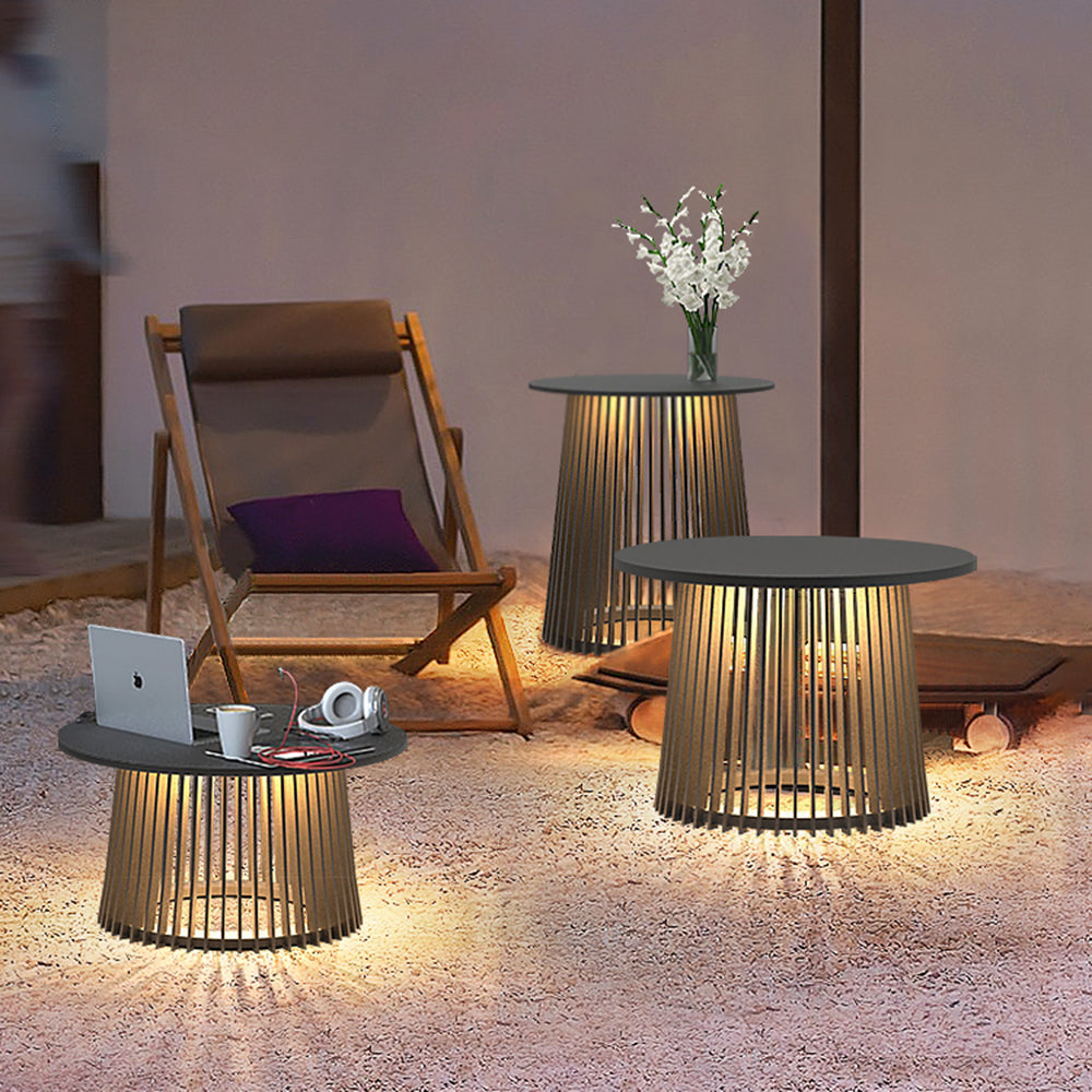 Ray Table Metal Rechargeable/Solar Metal&Acrylic Outdoor Floor Lamp - Neutralighting