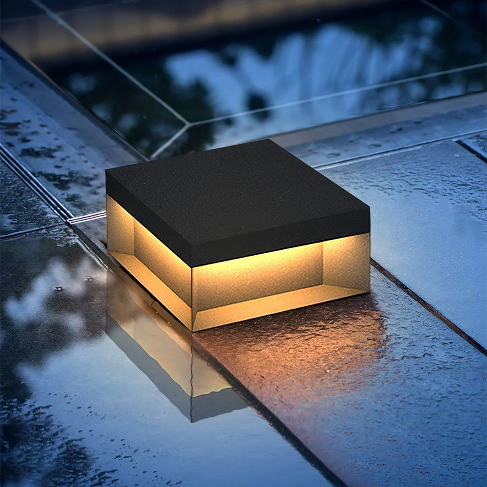 Elow Outdoor Post Lamps Modern Square Solar - Neutralighting