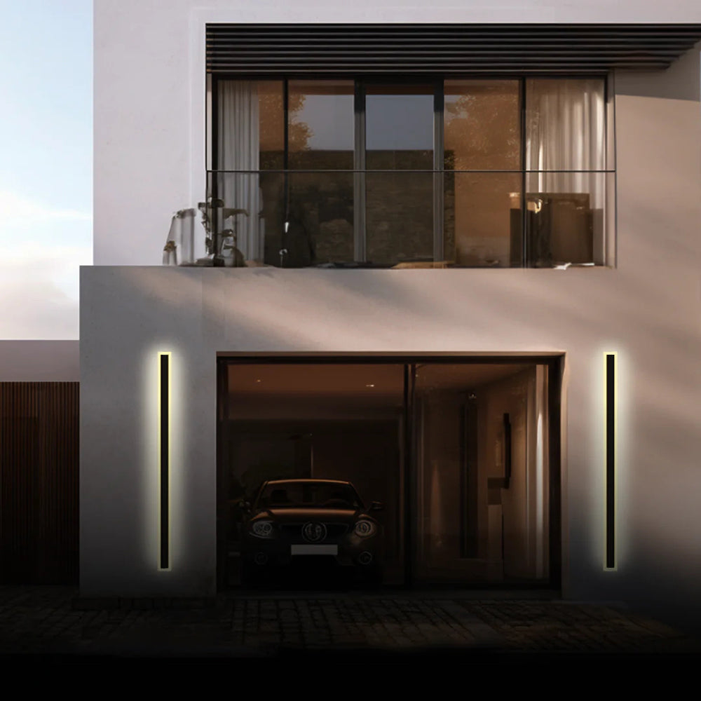 Vynn Linear Outdoor Wall Lamp