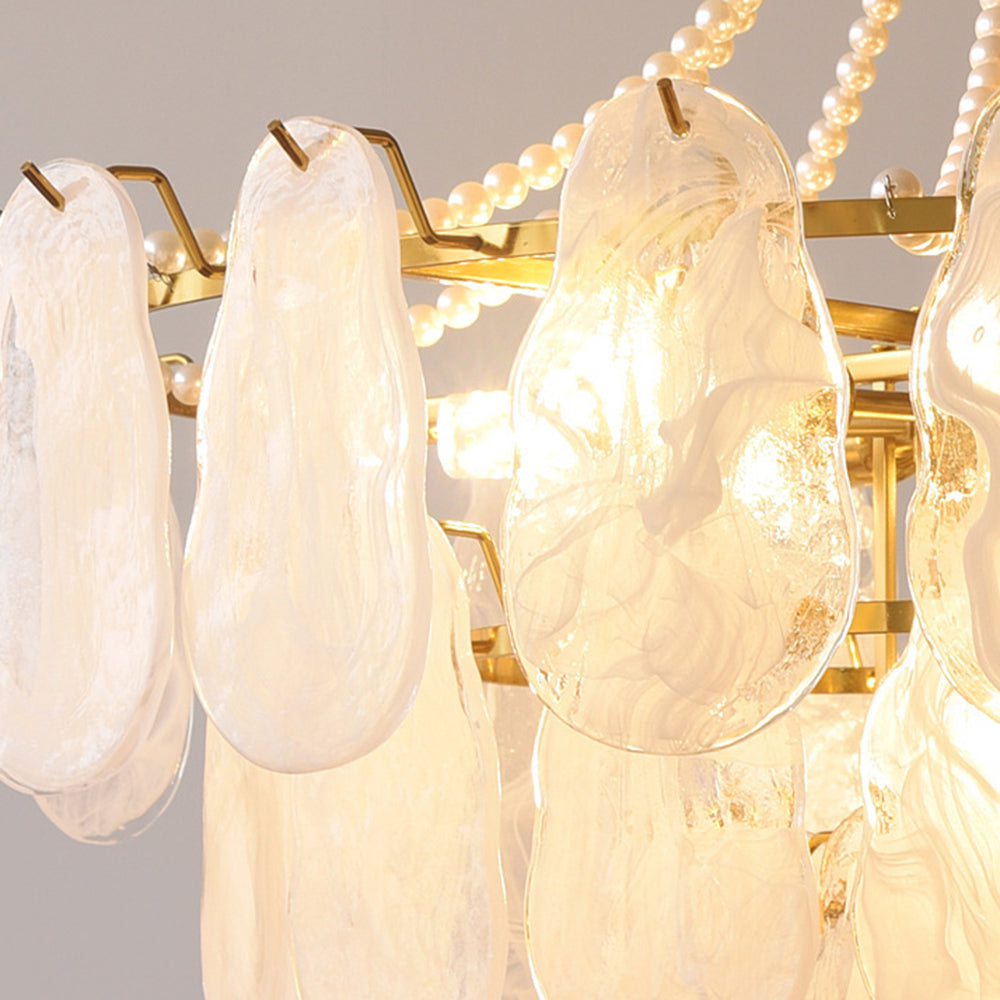 Kristy Elegant Pearl/Glass/Metal Chandelier, White