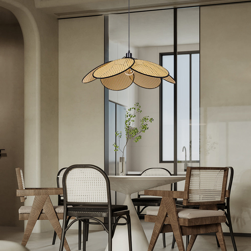 Ritta Willow weave Wabi Sabi Rattan Pendant Light, Black/White - Neutralighting