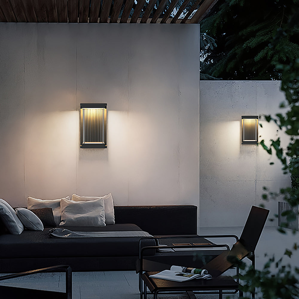 Ray Minimalist Rectangular Glass Outdoor Wall Lamp, Black - Neutralighting