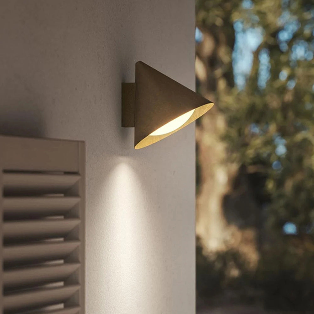 Ray Modern Minimalist Cone Metal Outdoor Waterproof Wall Lamp,Black/Gold - Neutralighting