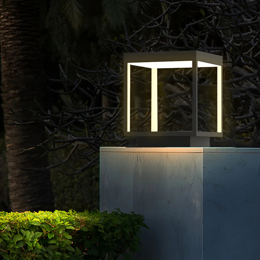 Ferra Contemporary Solar Rechargeable Outdoor Floor Lamp - Neutralighting