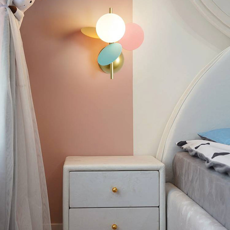 Arisha Petal Wall Lamp for Children's Room, 2 Colour - Neutralighting