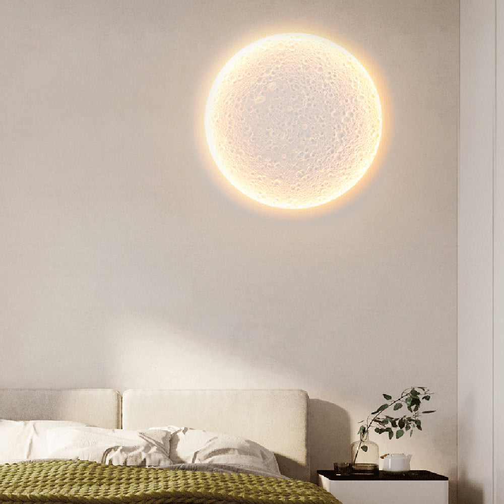 Aria Decorative Moon Metal/Gypsum Wall Lamp, White - Neutralighting