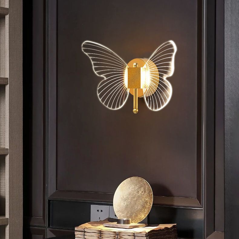 Arisha Cute Butterfly Metal Wall Lamp, Gold - Neutralighting