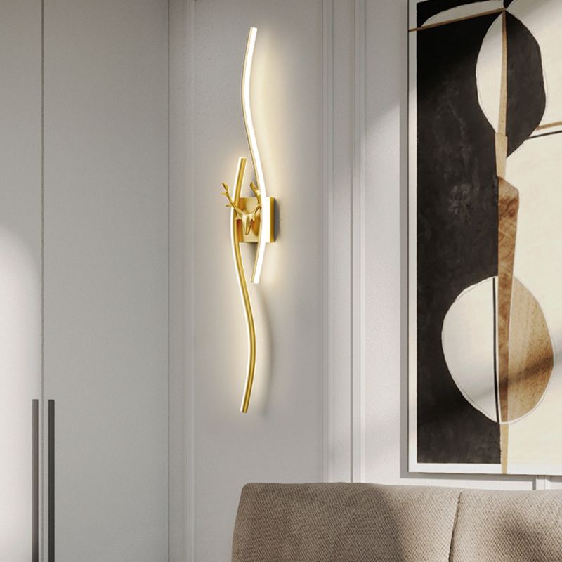 Arisha Modern Linear Metal Vanity LED Wall Lamp, Black/Gold - Neutralighting