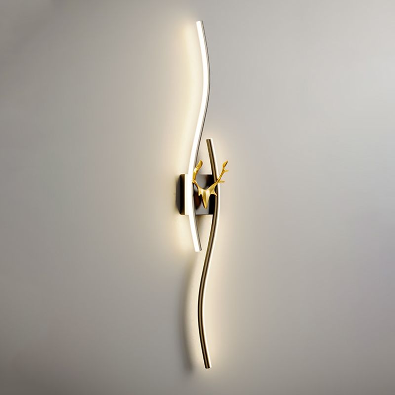 Arisha Modern Linear Metal Vanity LED Wall Lamp, Black/Gold - Neutralighting