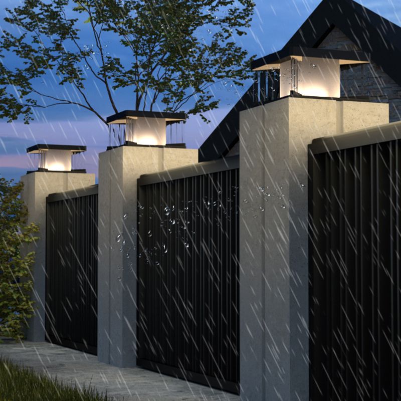Ray Contemporary LED Rectangular Metal Wall Lamp Post, Black - Neutralighting