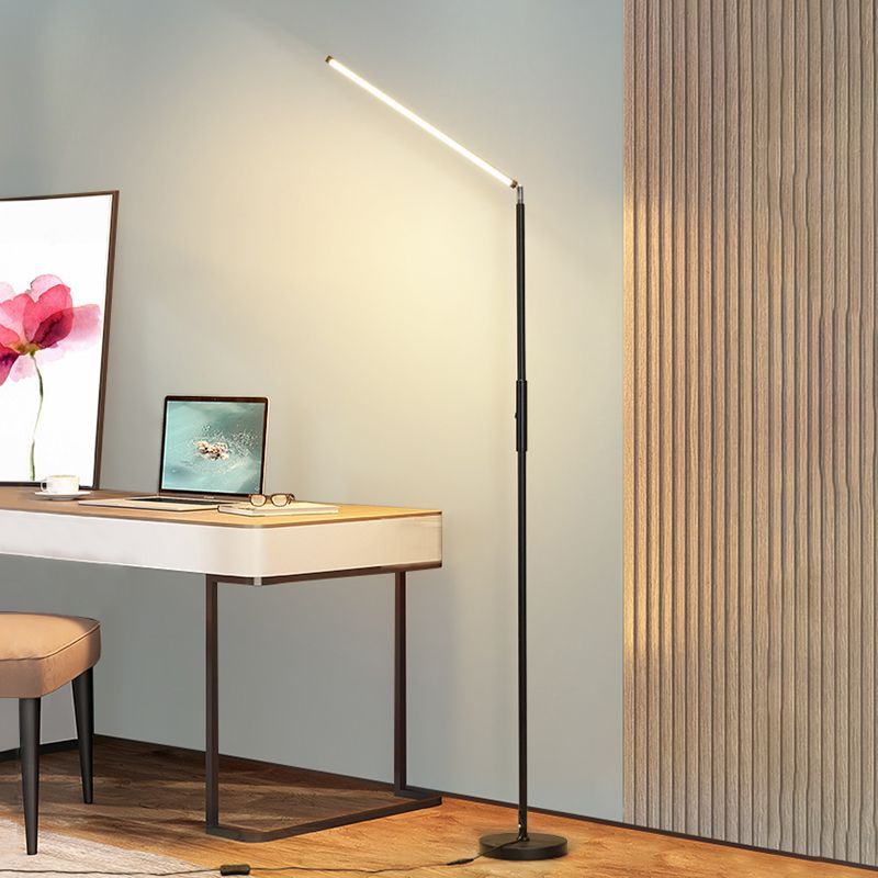 Edge Minimalistic Linear Floor Lamp, Metal, Black/White - Neutralighting