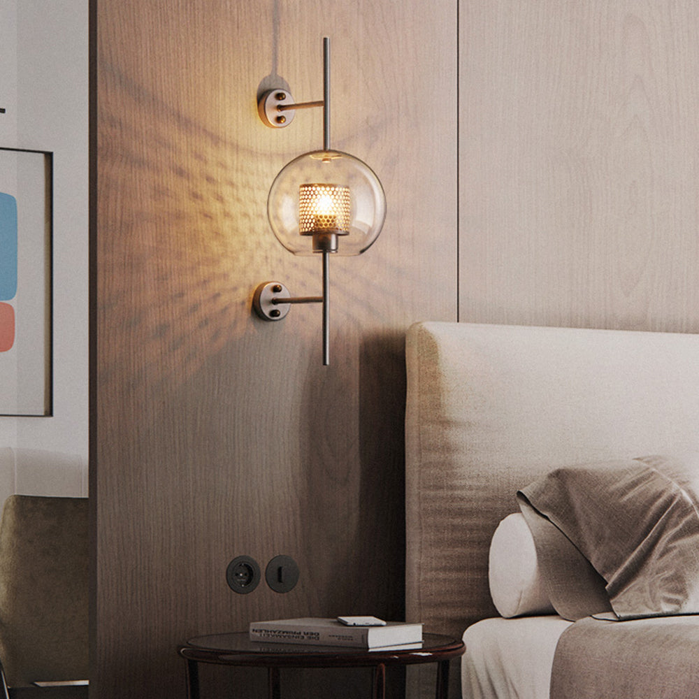 Kiri Industrial Classy Global Clear Glass Wall Lamp - Neutralighting
