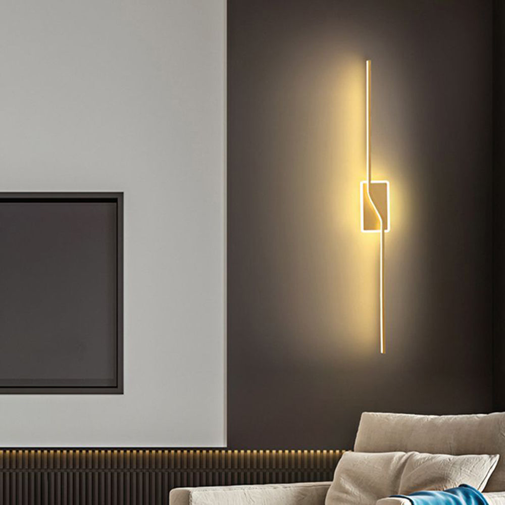 Arisha Luxury Curved Linear Metal Wall Lamp, Gold - Neutralighting