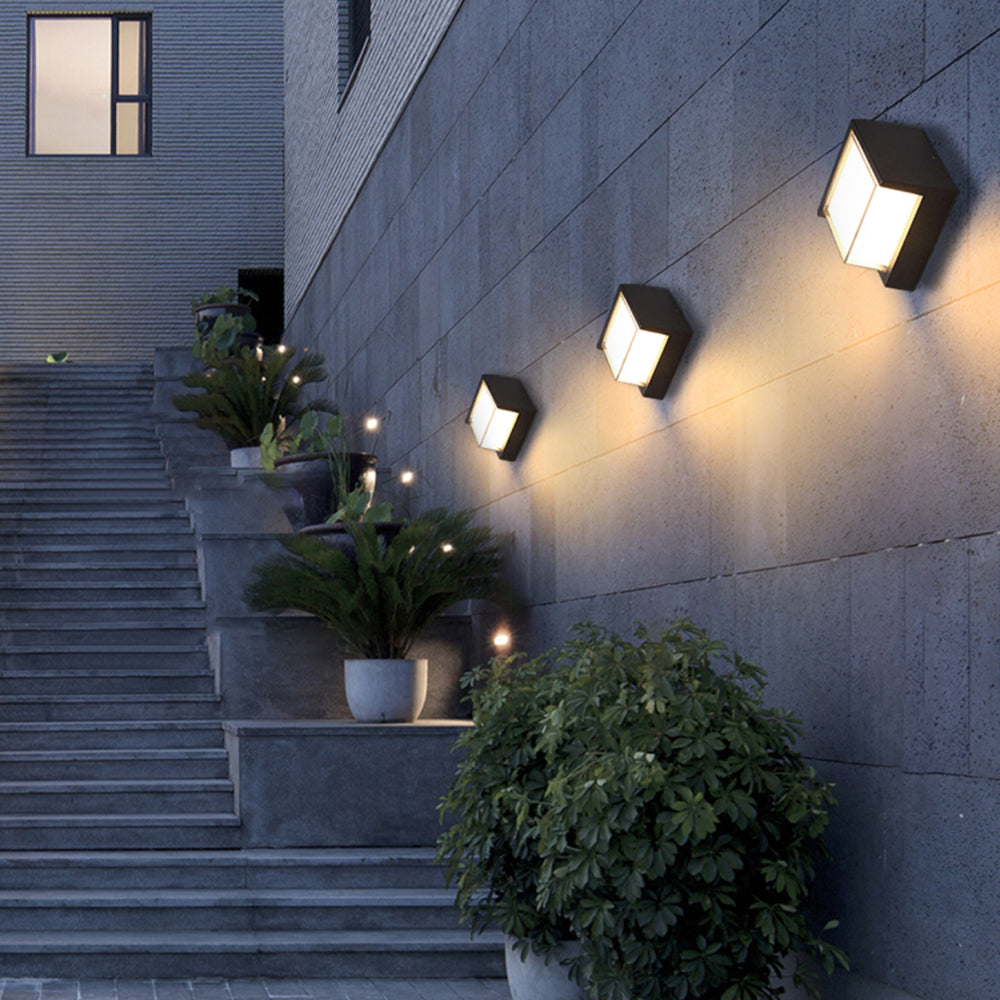 Ray Modern Square Metal Outdoor Wall Lamp Black White - Neutralighting