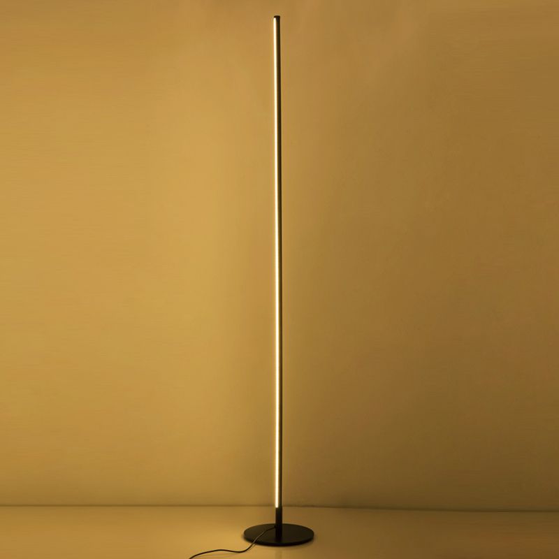 Mira Modern Minimalist Linear Floor Lamp - Neutralighting