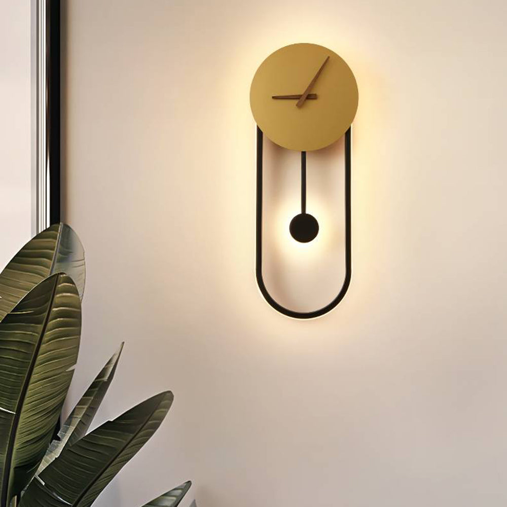 Arisha Nordic Clock Wall Lamp, Gold & Black - Neutralighting