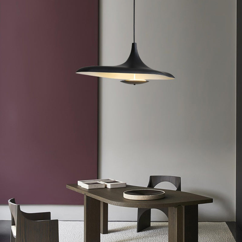 Arisha Modern Minimalist ResinCreative Pendant Light, Black/White - Neutralighting