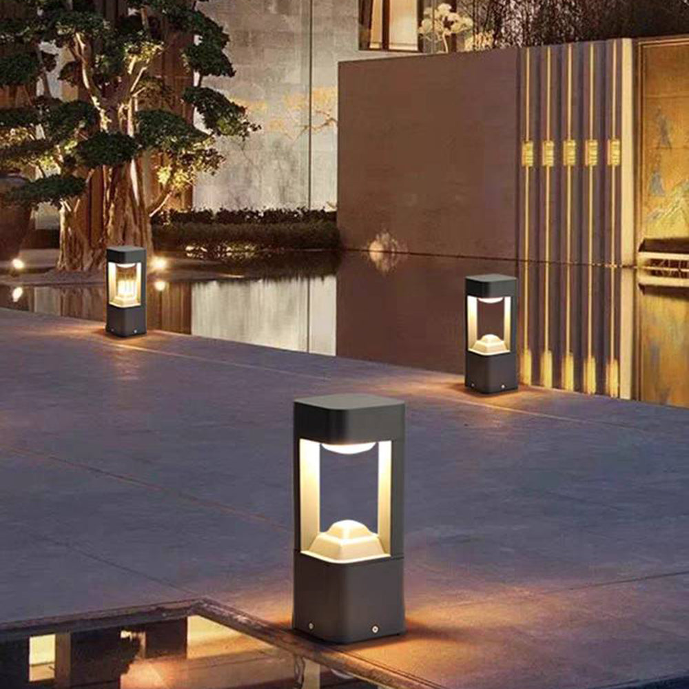 Ray Contemporary Metal Triangular Hollow Outdoor Path Light, Black - Neutralighting