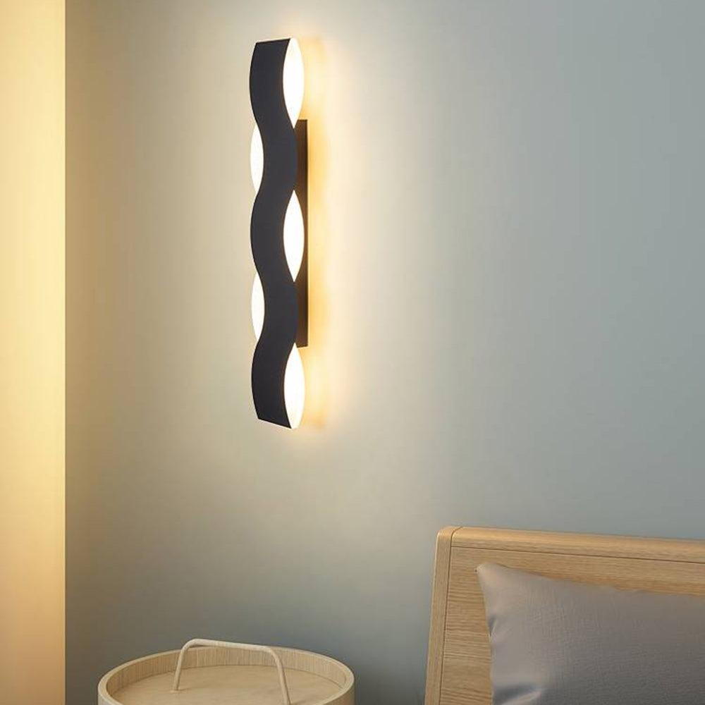 Arisha Modern Black & White Wave Wall Lamp Black, 3 Style - Neutralighting