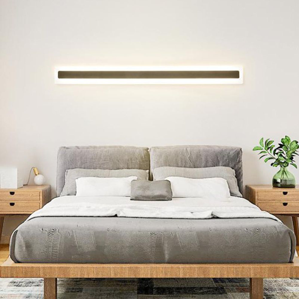 Arisha Minimalist Linear Metal/Acrylic Wall Lamp, Bathroom - Neutralighting