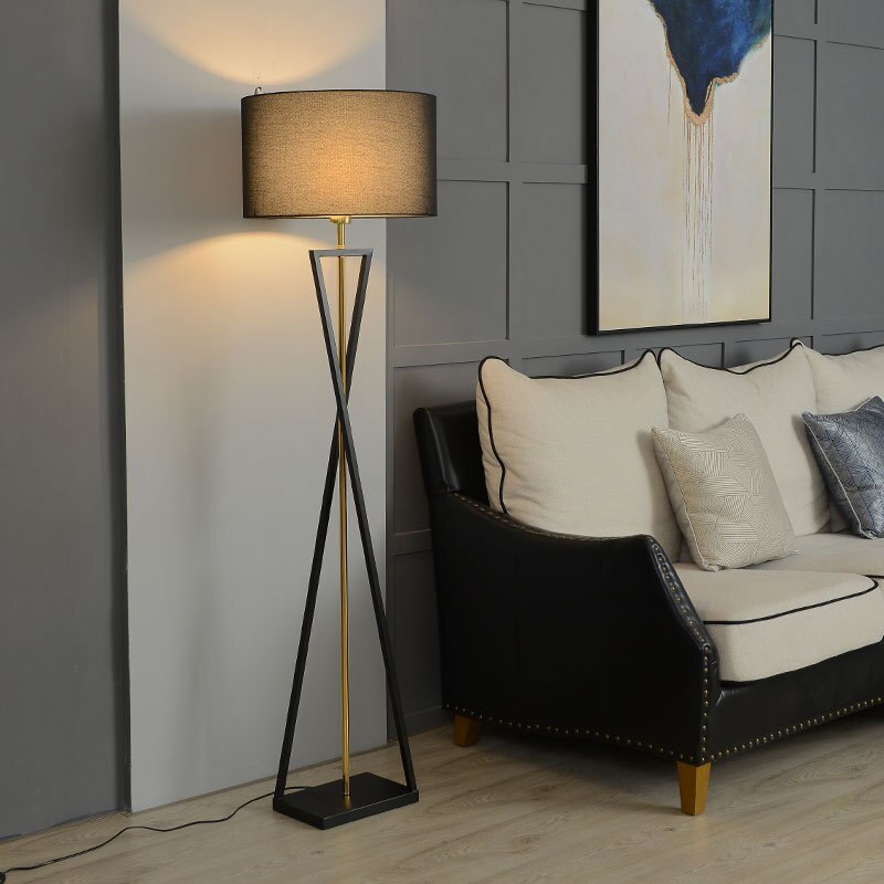 Baines Tripod Floor Lamp, Black & Flaxen, L 158CM - Neutralighting