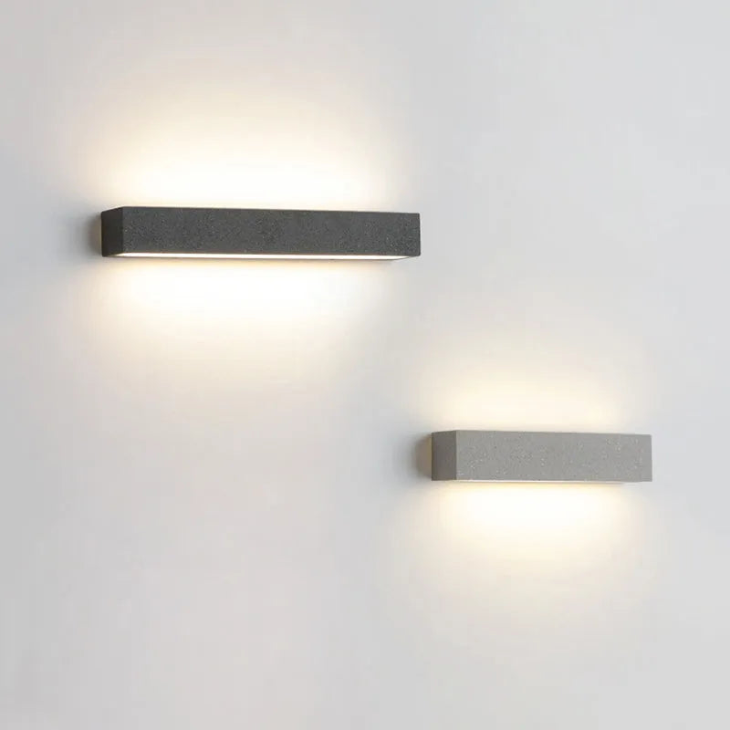 Fyra LED Outdoor Wall Lamp, Black & White - Neutralighting