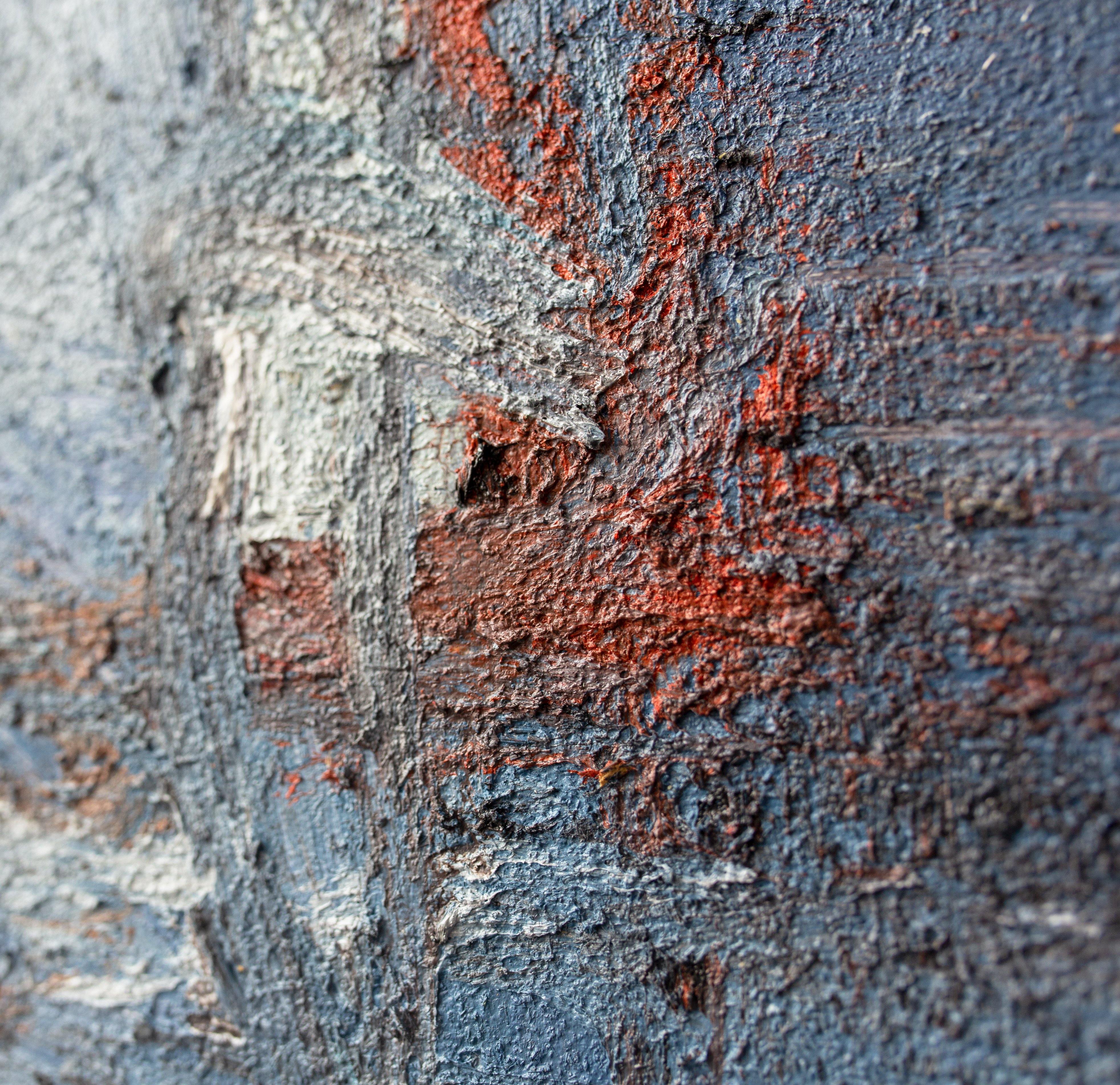 Grey‑Blue Vertical Red‑Accent Expressive Impasto Textured Artwork