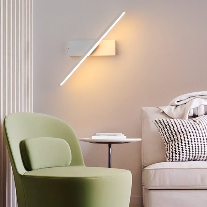 Struve Rotatable Wall Lamp for Bedroom, Black/White - Neutralighting