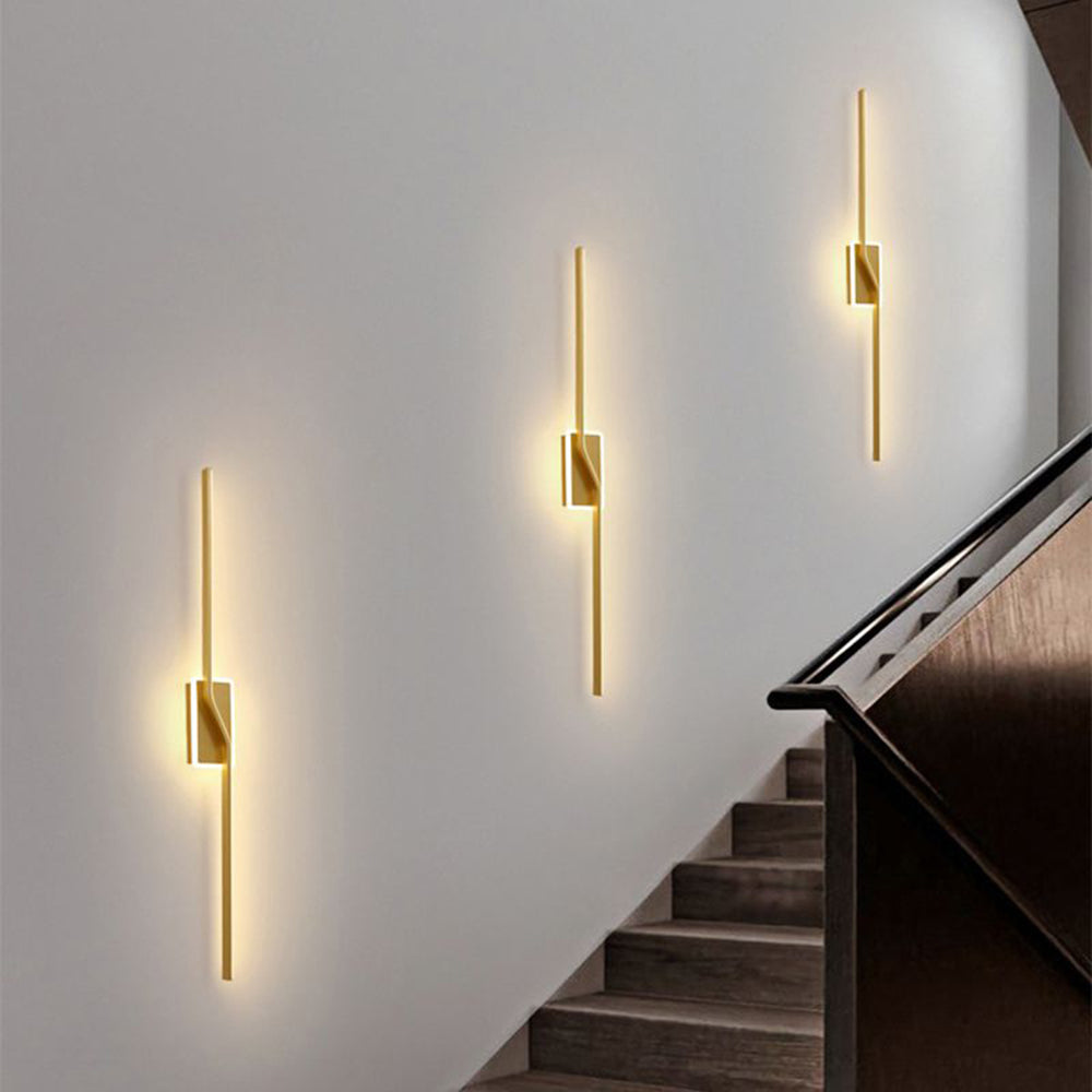 Arisha Luxury Curved Linear Metal Wall Lamp, Gold - Neutralighting