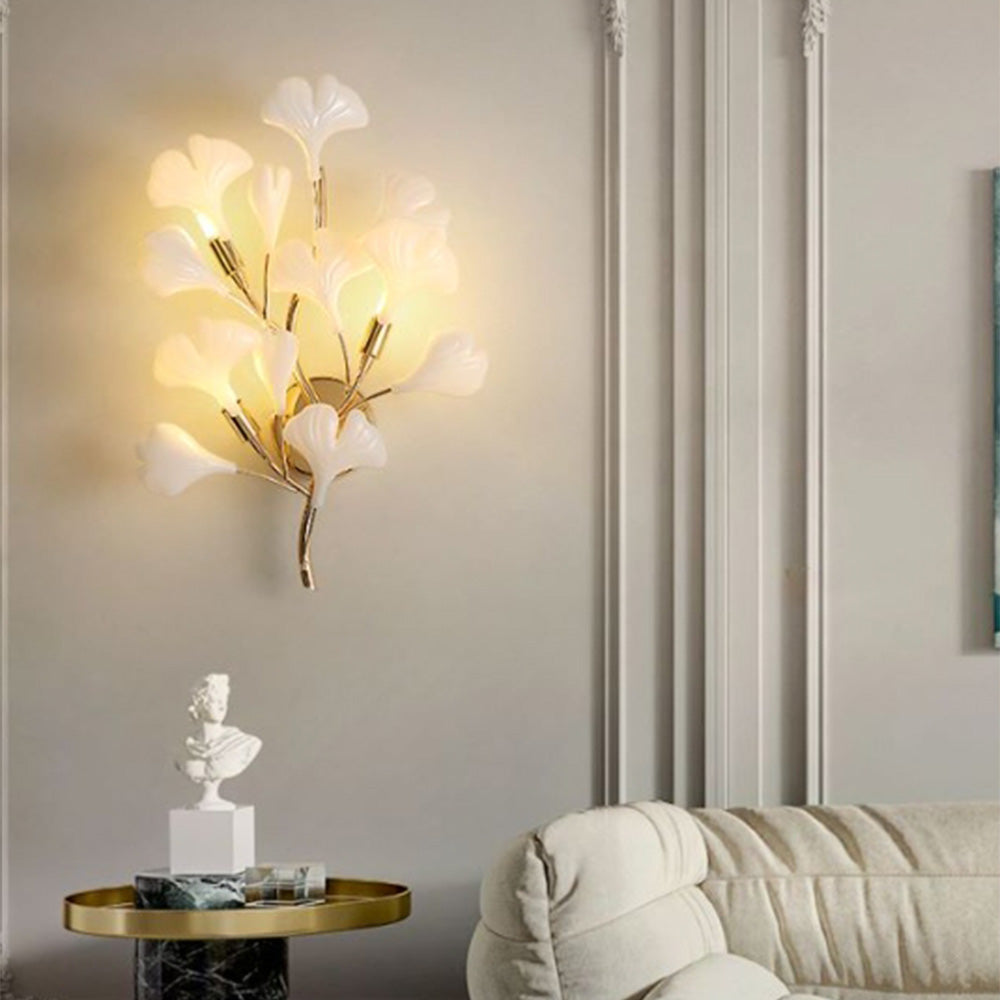 Olivia Decorative Flower in Golden White Ceramic Wall Lamp - Neutralighting