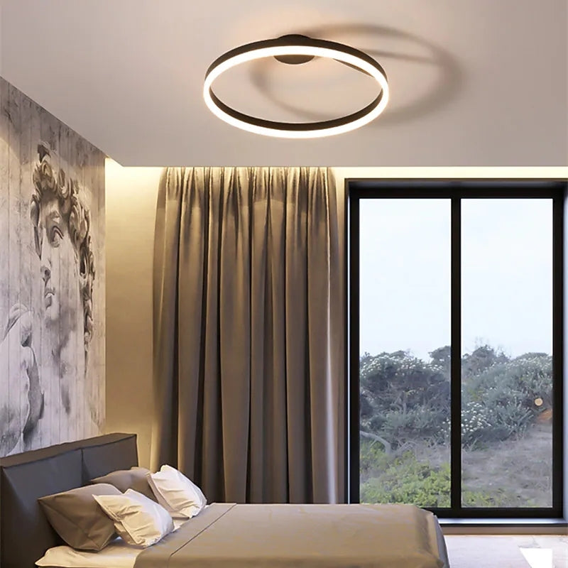 Solen Modern Circle Flush Mount Ceiling Light, Black & White - Neutralighting