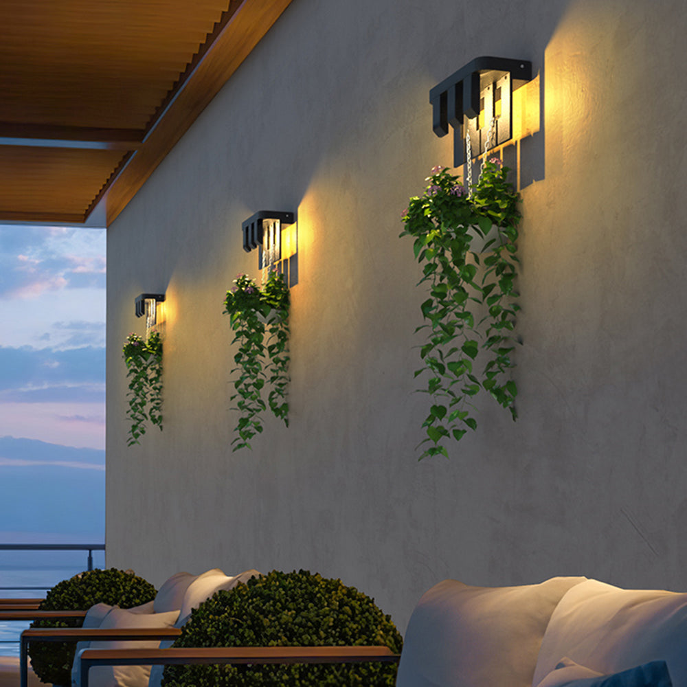 Ray Modern Minimallist Metal Solar Outdoor Garden/Yard Wall Lamp, Black - Neutralighting