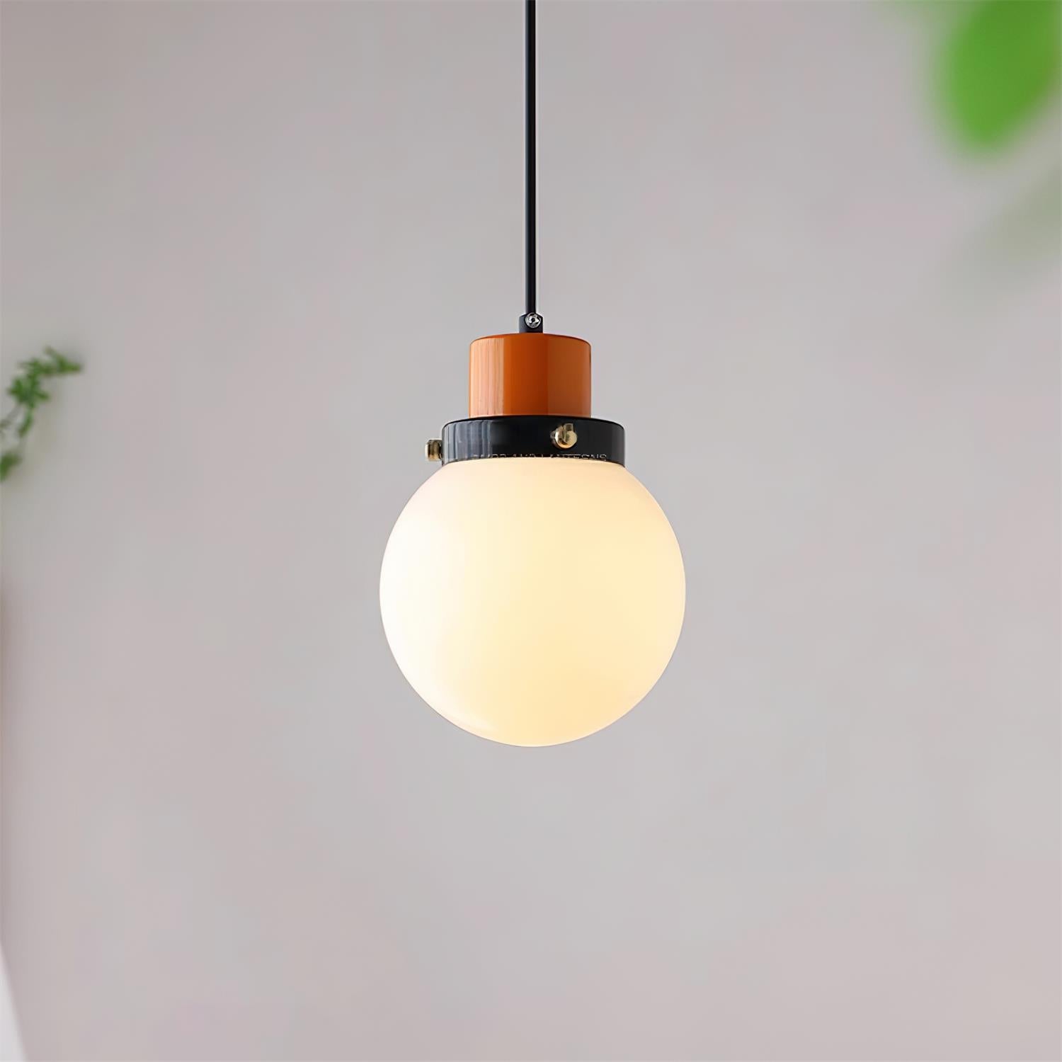 Duvon Globe Pendant Lamp - Neutralighting