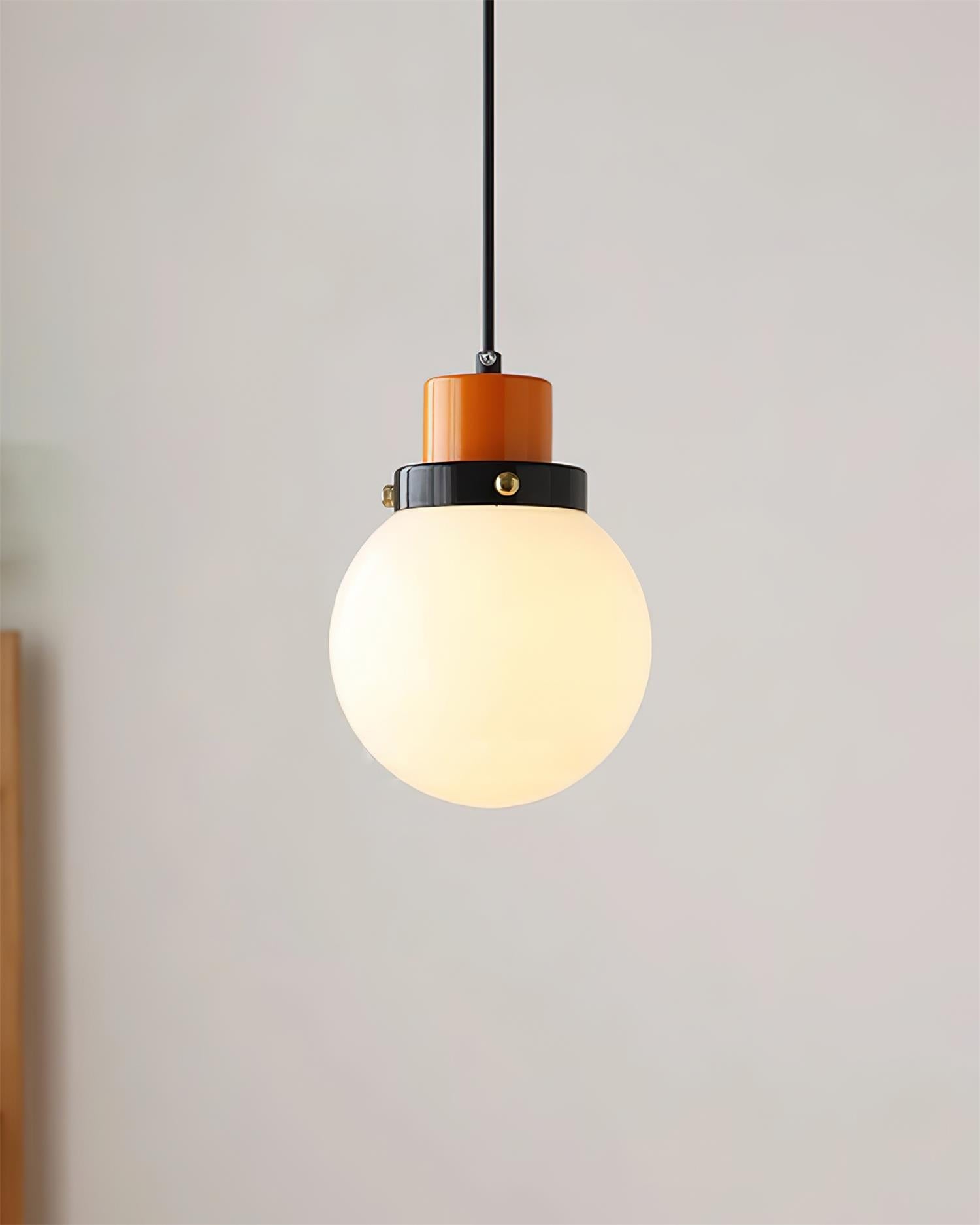 Duvon Globe Pendant Lamp - Neutralighting
