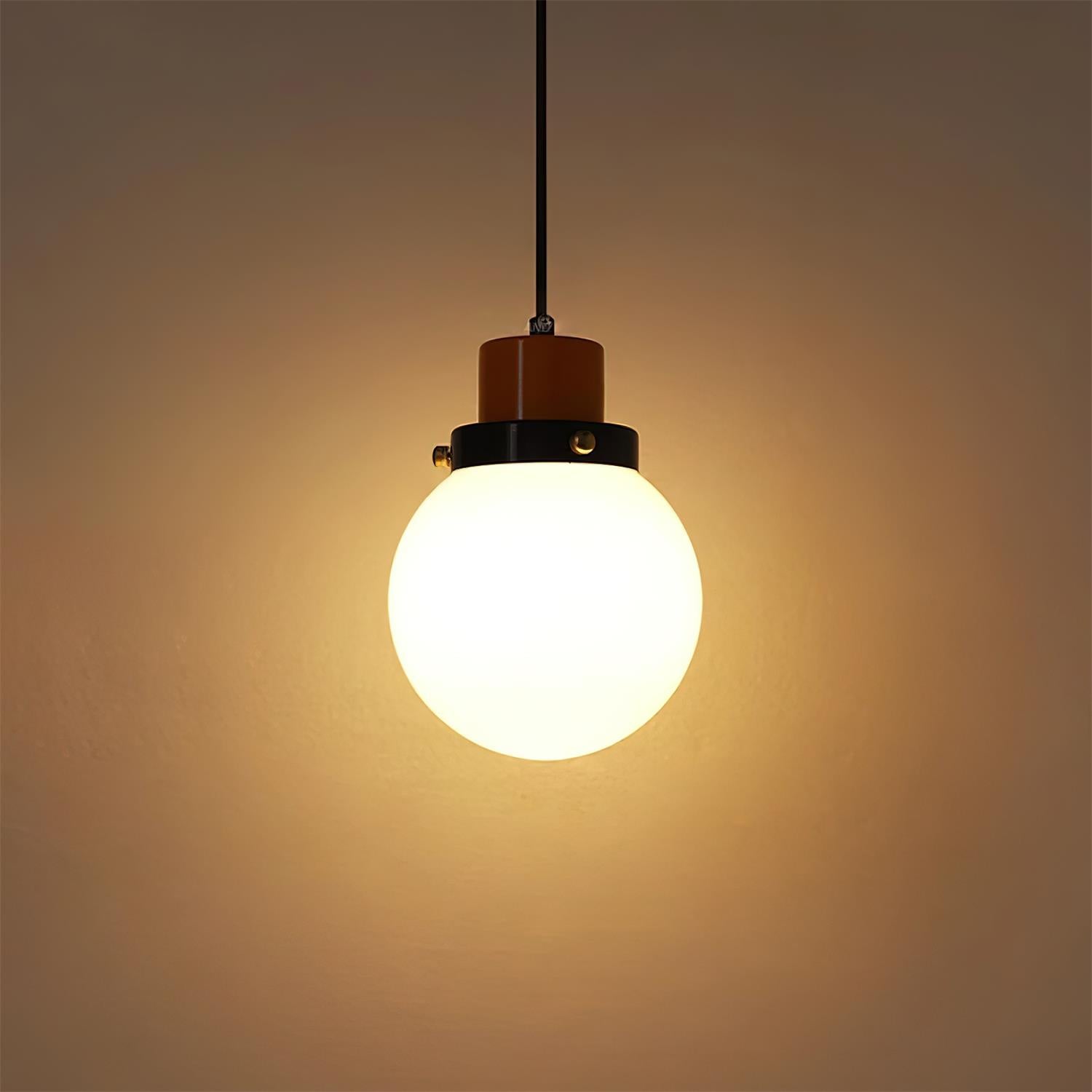 Duvon Globe Pendant Lamp - Neutralighting