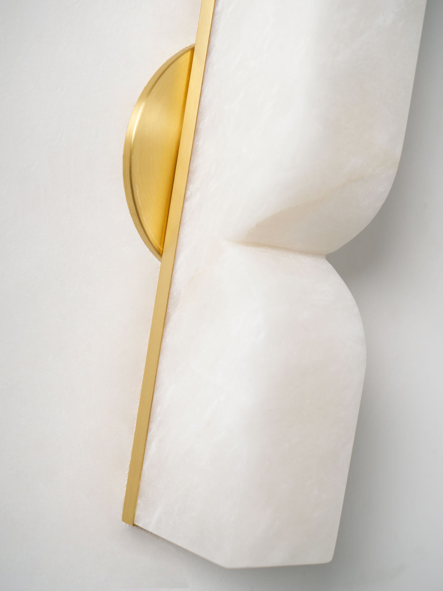 Lunaris Alabaster Rectangular Wall Lamp - Neutralighting