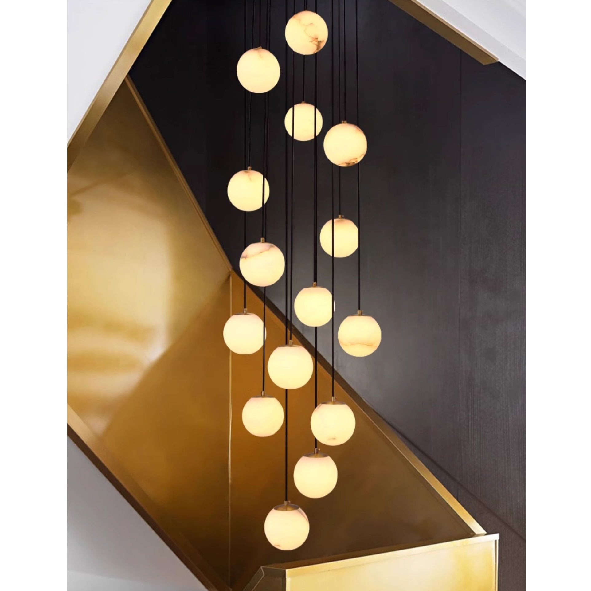 Alabaster Chandelier Balls Cluster - Neutralighting