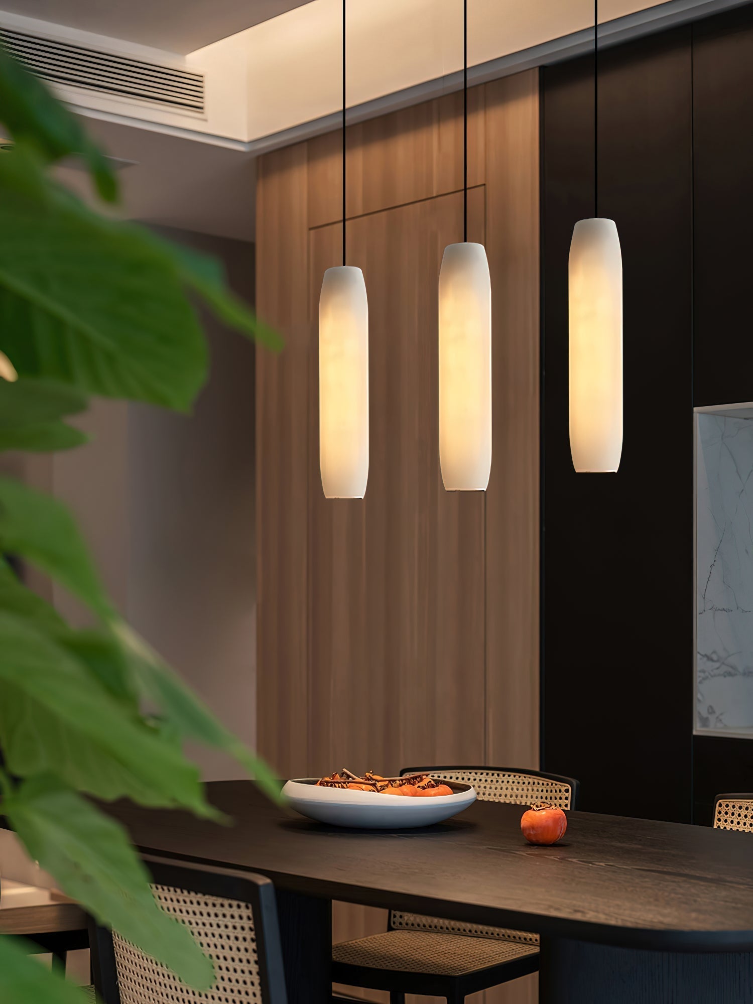 Kvennuvye Flute Modern Minimalist Alabaster Pendant Light - Neutralighting