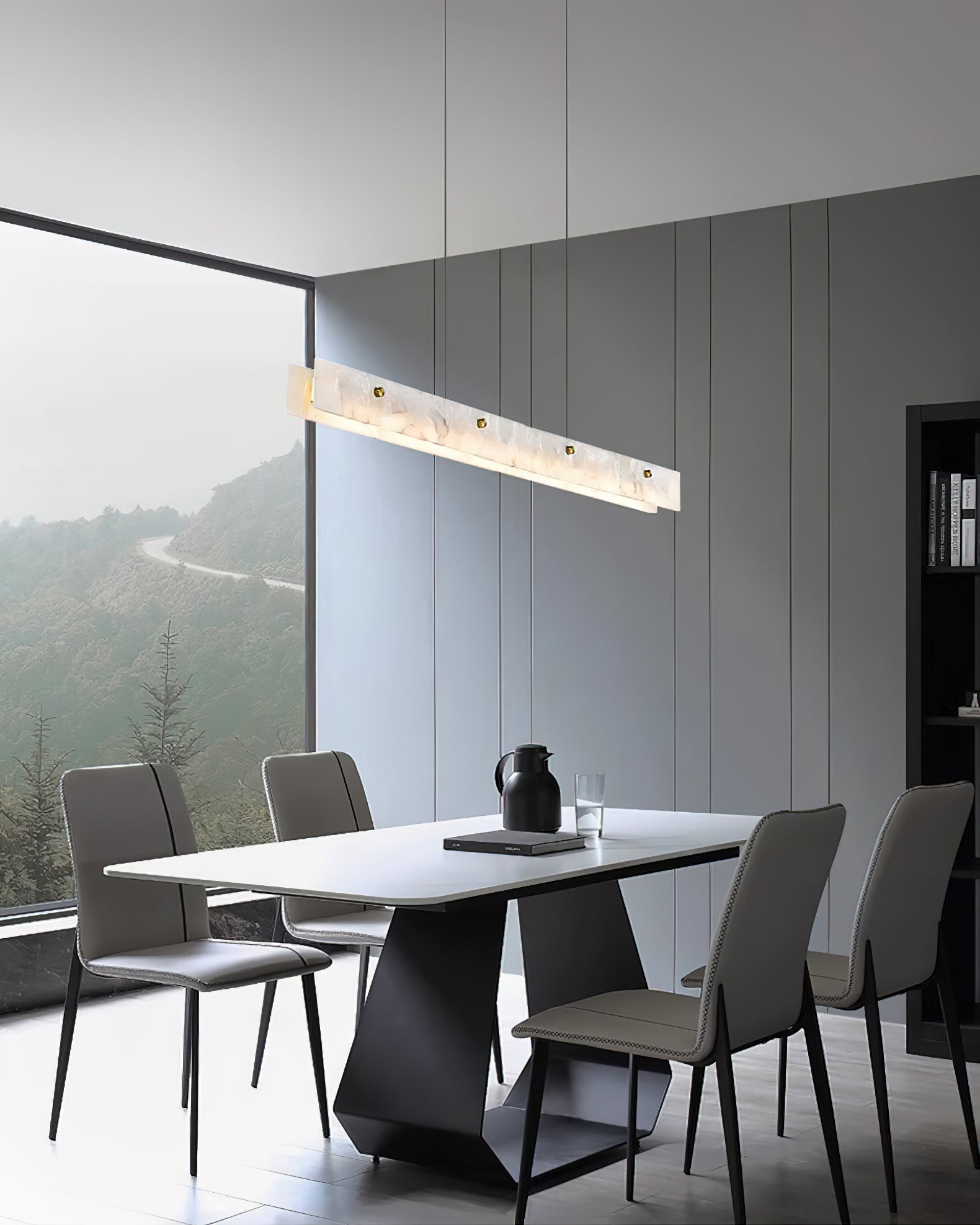 Ljomuvye LED Modern Linear Alabaster Pendant Light - Neutralighting