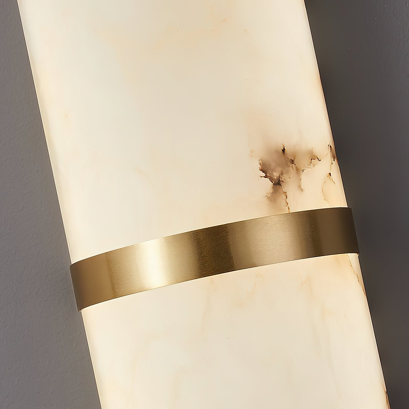 Ostruvyd Luxury Pill Alabaster Wall Lamp - Neutralighting