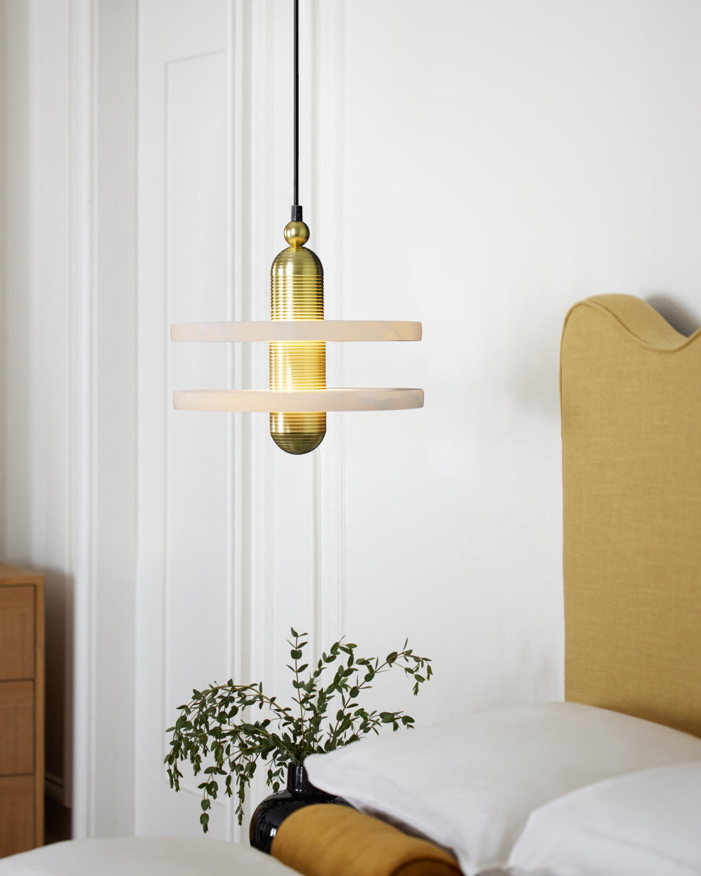 Alabaster Planes Pendant Lamp - Neutralighting