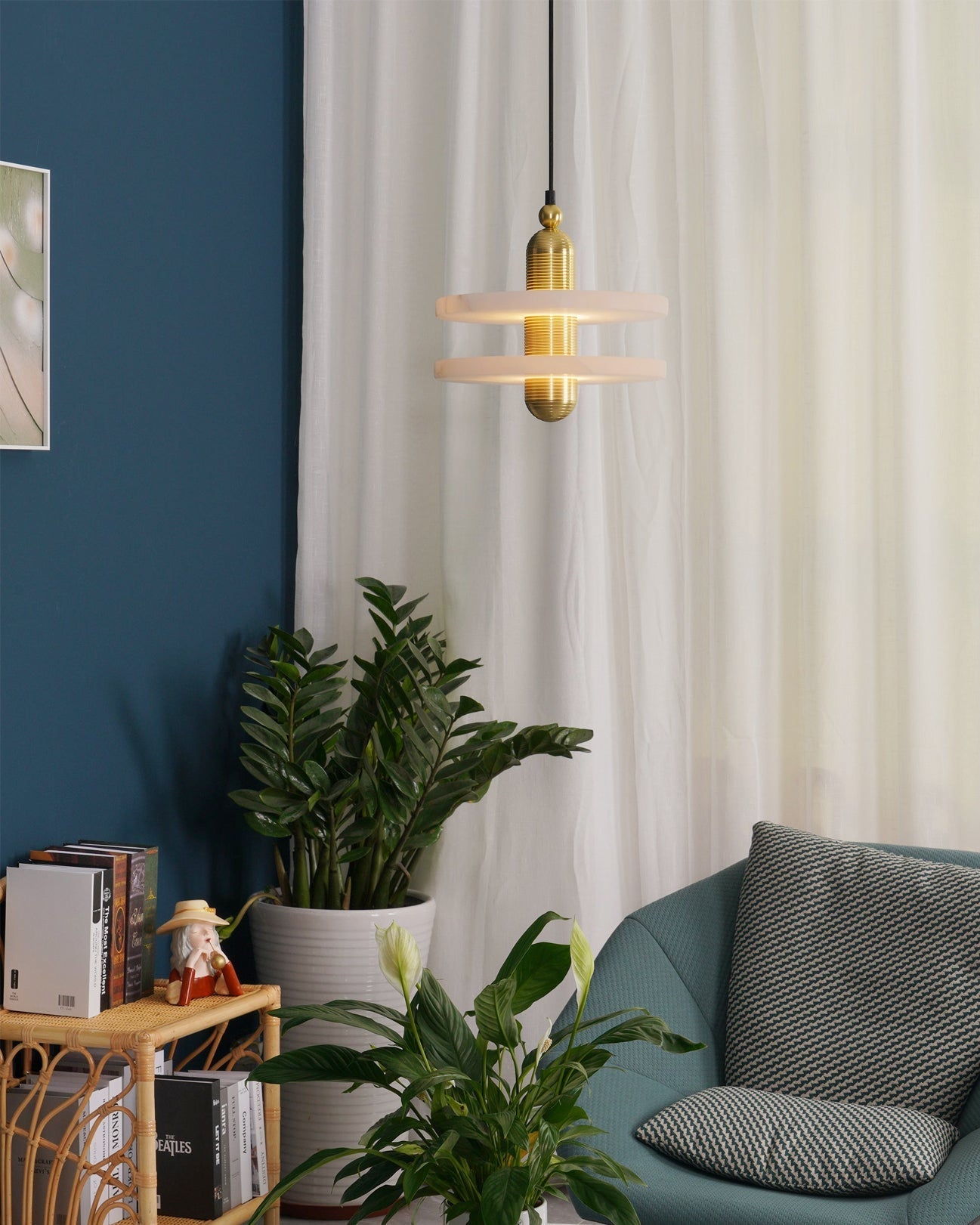 Alabaster Planes Pendant Lamp - Neutralighting