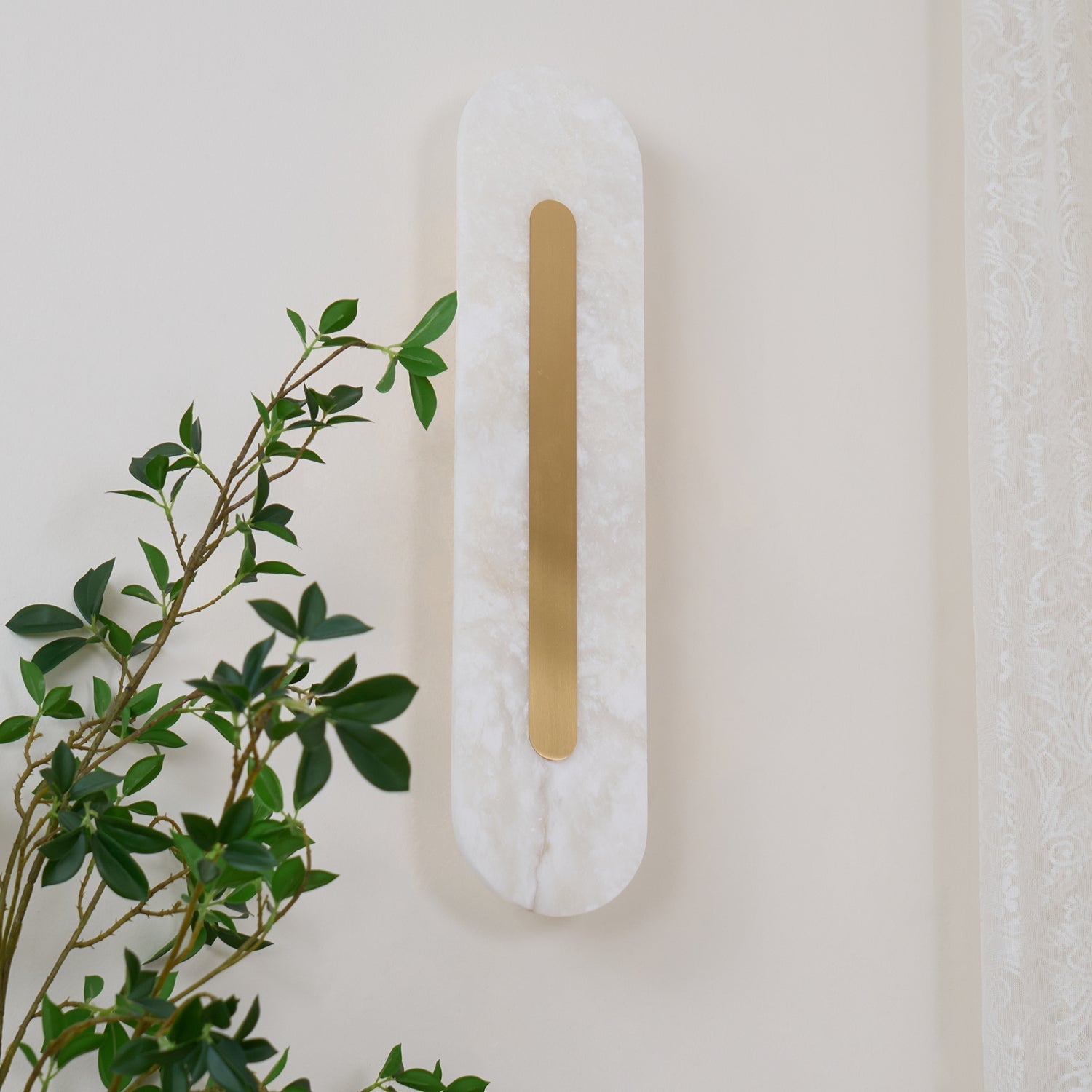 Kristy Alabaster Rounded Wall Lamp - Neutralighting
