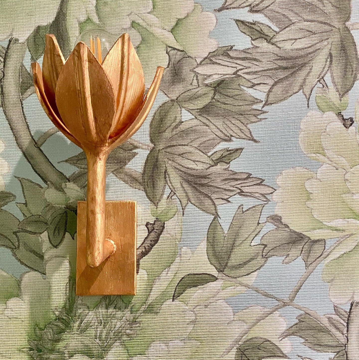 Quina Wall Lamp Flower - Neutralighting