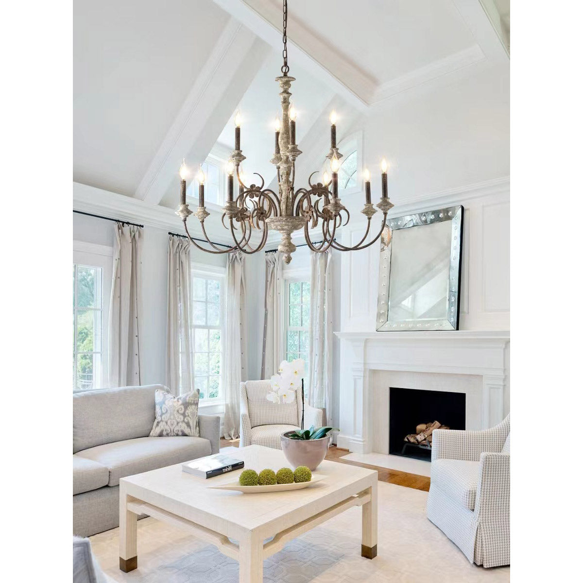 Waegnuvyn Traditional Candle Metal Chandelier - Neutralighting