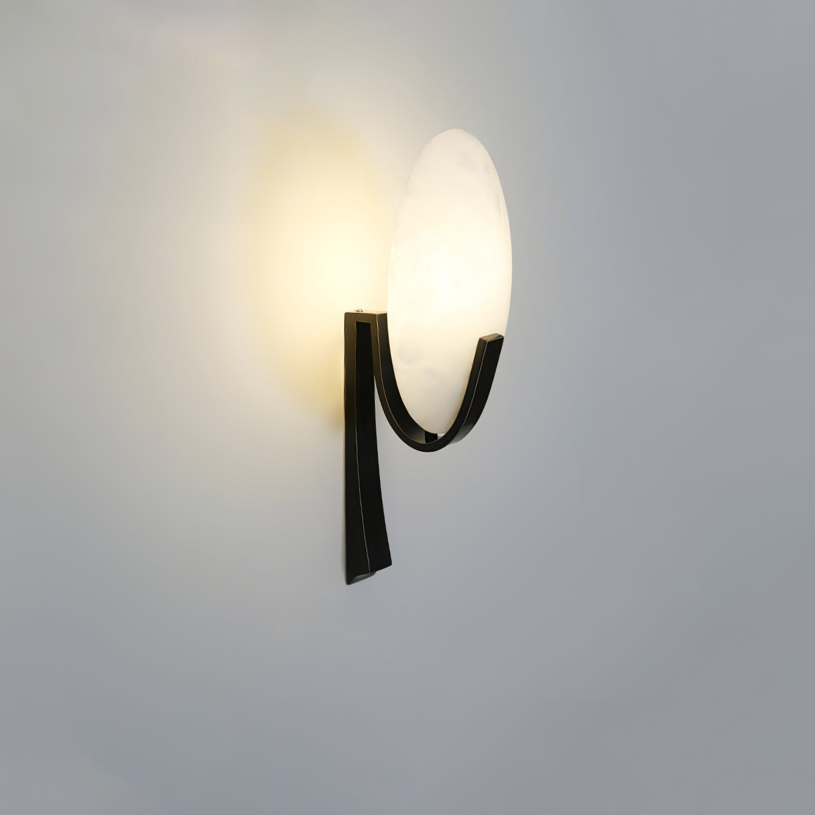 Selene Modern Alabaster Wall Lamp - Neutralighting