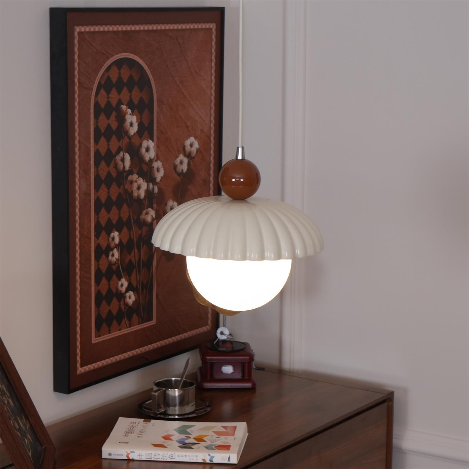 Alien Retro Charm Pendant Light - Neutralighting