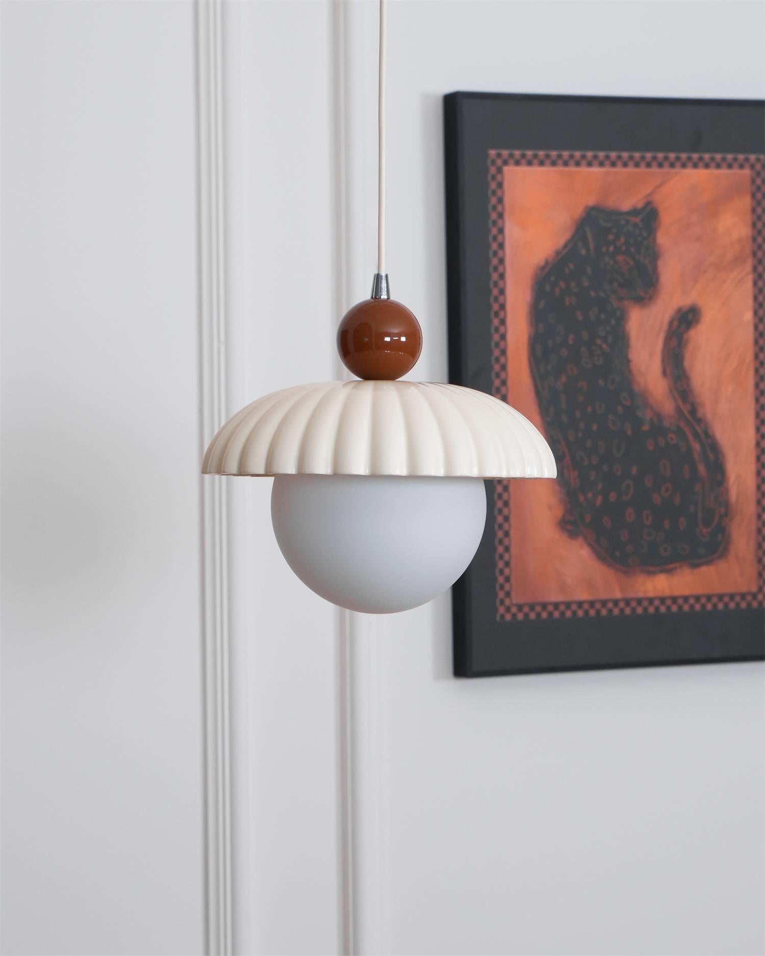 Alien Retro Charm Pendant Light - Neutralighting
