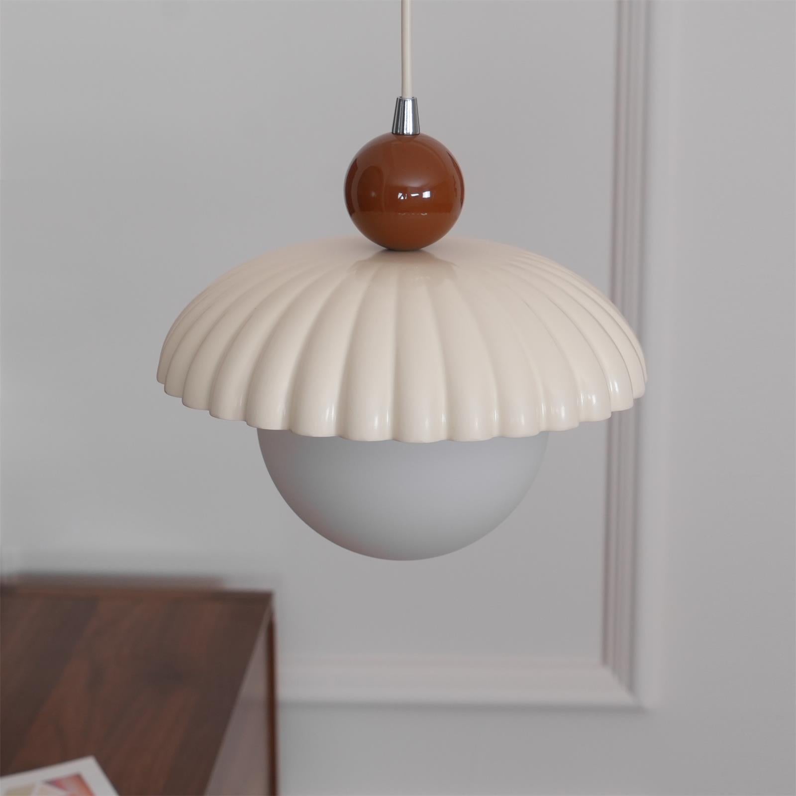 Alien Retro Charm Pendant Light - Neutralighting